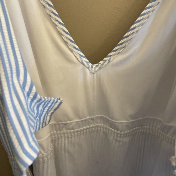 Old Navy Seersucker Blue & White One Piece Wrap Swimsuit Cap Sleeve Plus Size - Picture 11 of 13